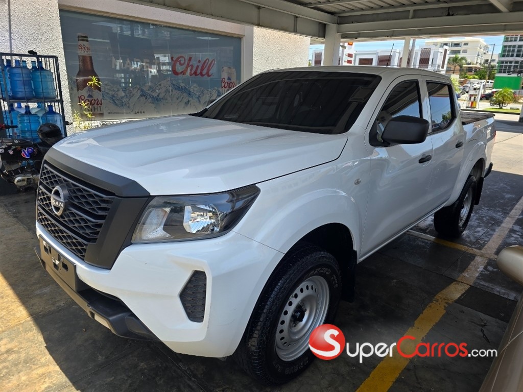 2025 Nissan Frontier S — foto 4 / 8