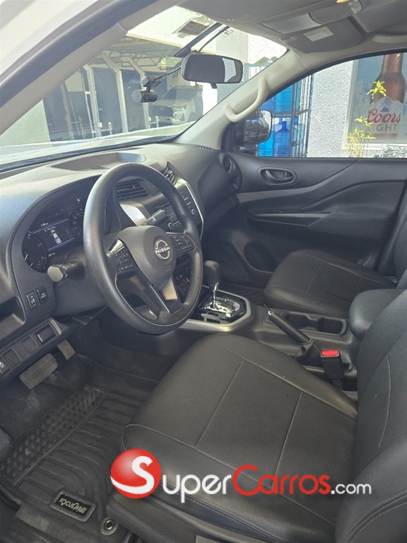 2025 Nissan Frontier S — foto 5 / 8