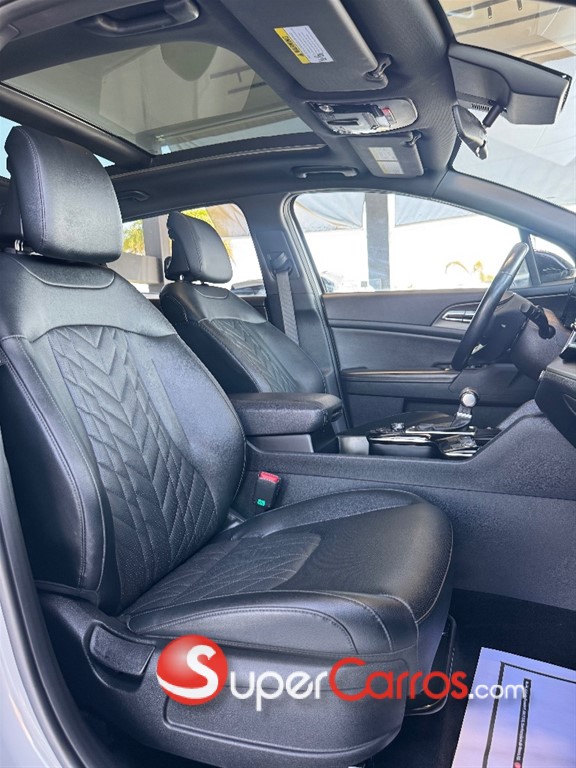 2023 Kia Sportage X-LINE — foto 4 / 12