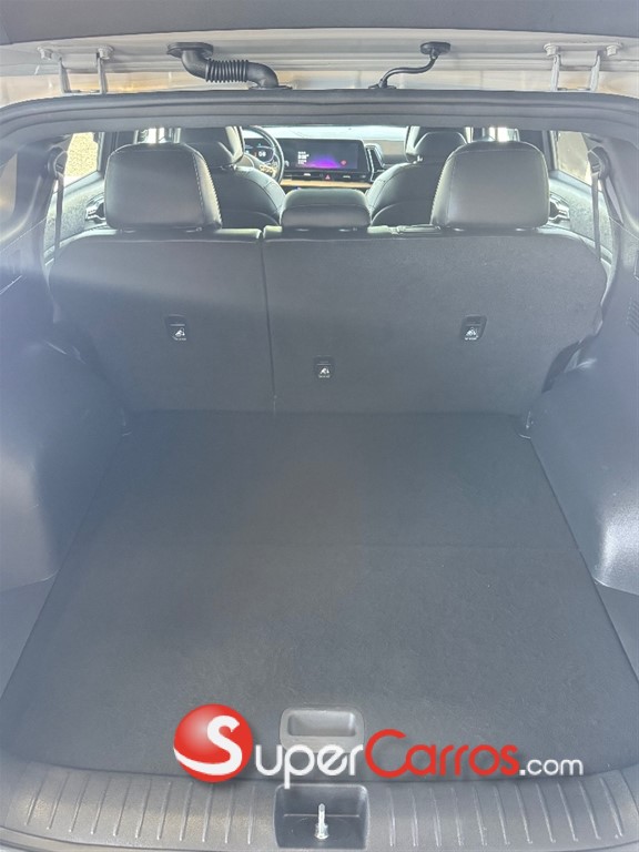 2023 Kia Sportage X-LINE — foto 8 / 12