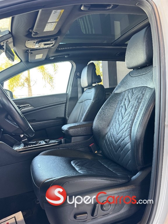 2023 Kia Sportage X-LINE — foto 10 / 12