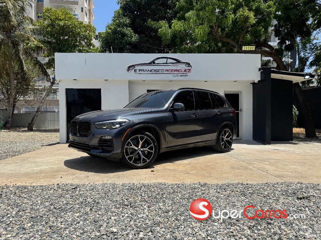 2019 BMW X 5 40i