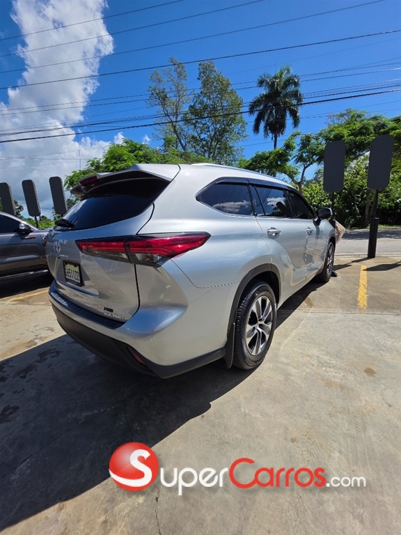2021 Toyota Highlander — foto 2 / 10