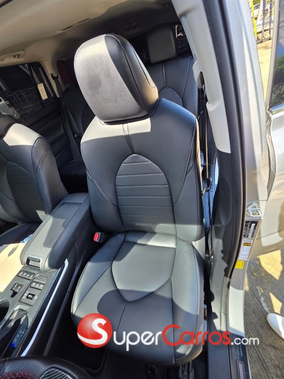 2021 Toyota Highlander — foto 6 / 10