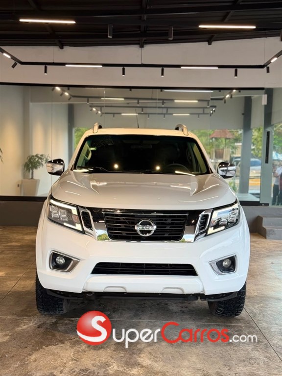 2019 Nissan Frontier LE — foto 2 / 10
