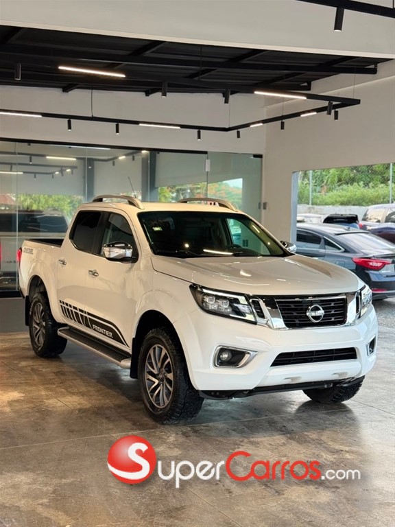 2019 Nissan Frontier LE — foto 3 / 10