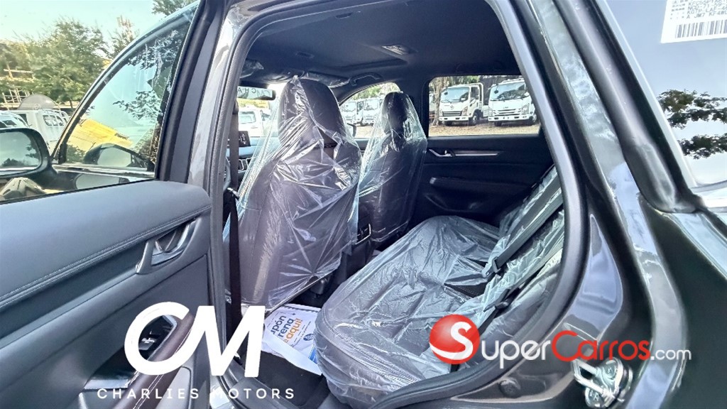 2027 Mazda CX-5 Limited — foto 6 / 12