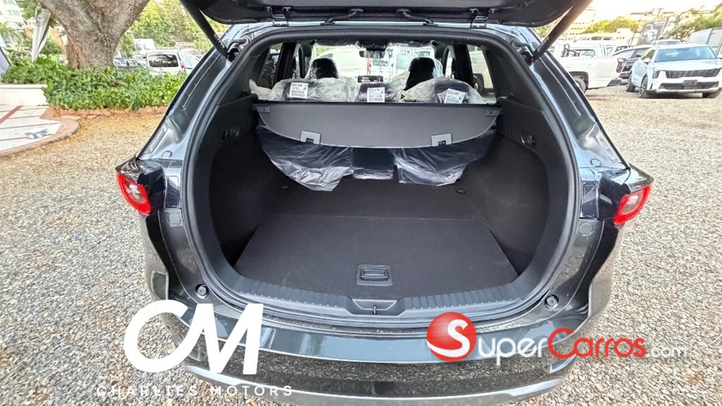 2027 Mazda CX-5 Limited — foto 11 / 12