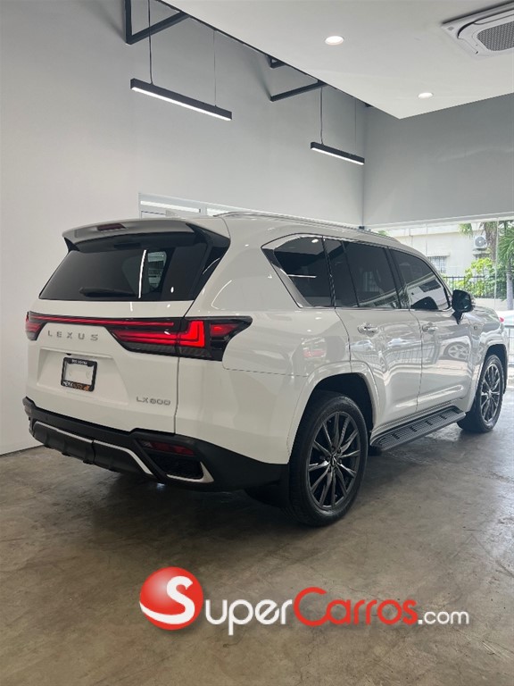 2023 Lexus LX 600 F Sport — foto 4 / 12