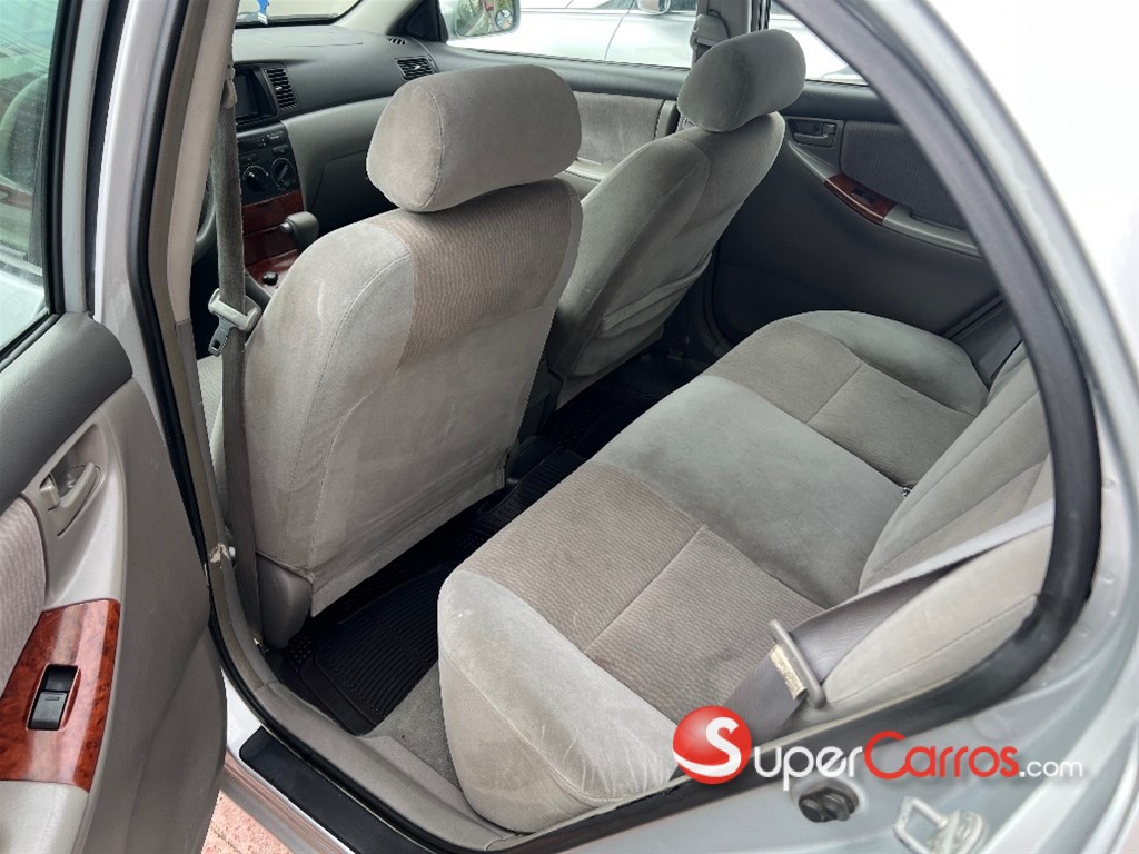 2008 Toyota Corolla LE — foto 8 / 10