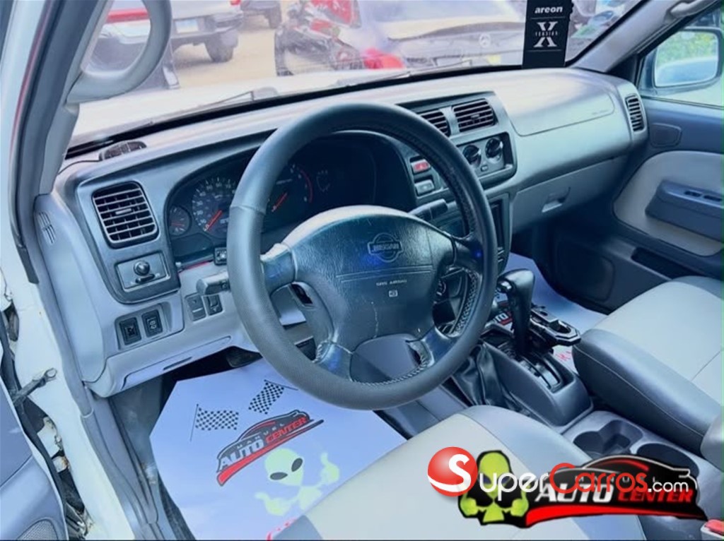 2000 Nissan Xterra — foto 7 / 10