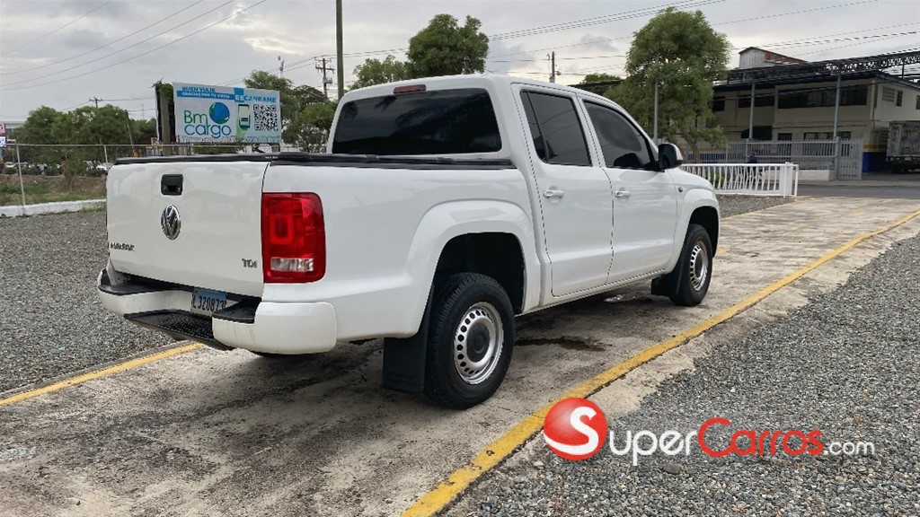 2013 Volkswagen Amarok — foto 6 / 12