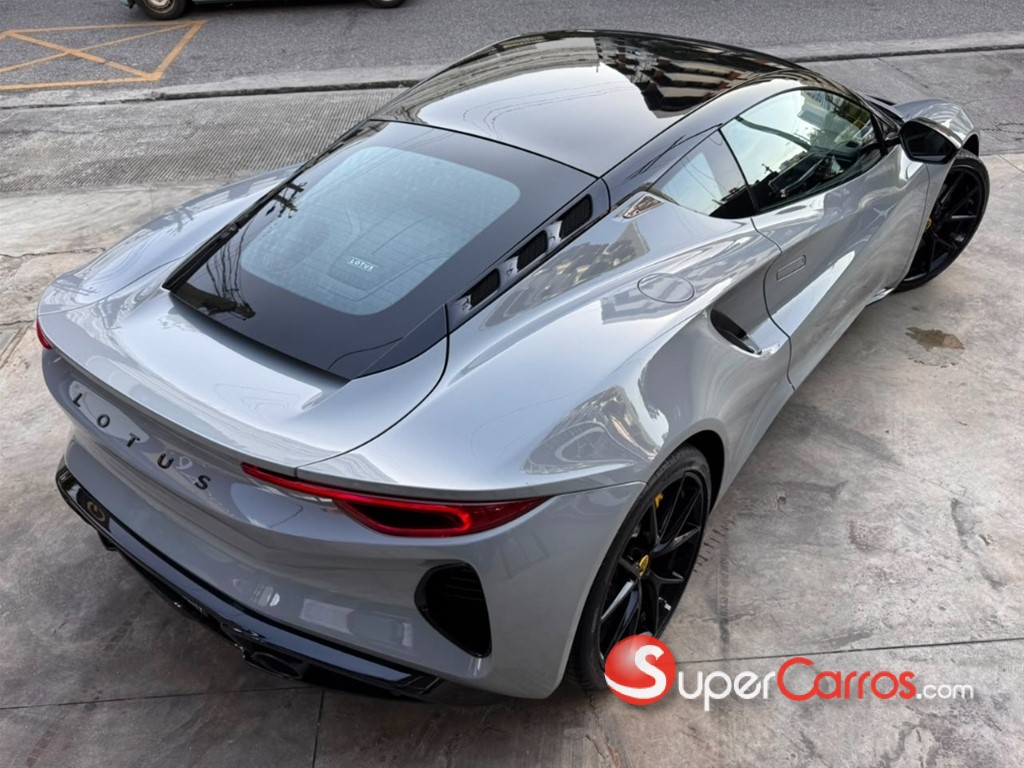 2026 Lotus Emira — foto 5 / 12