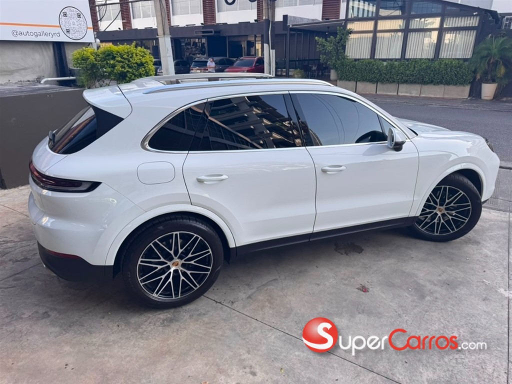 2024 Porsche Cayenne — foto 5 / 11