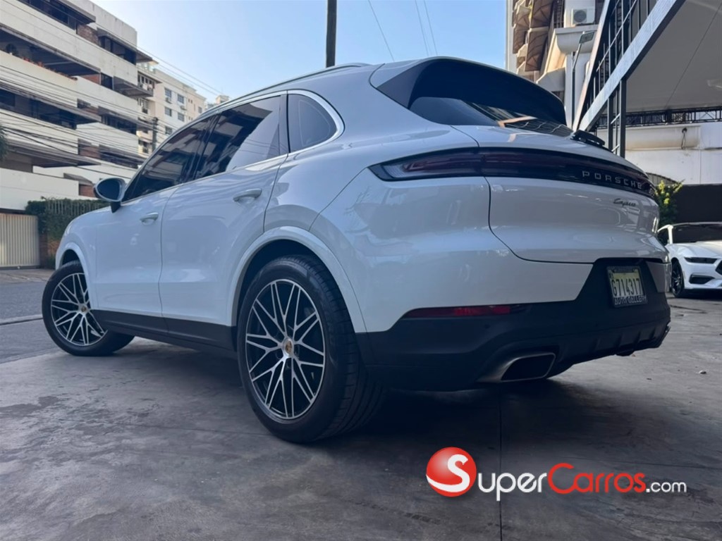 2024 Porsche Cayenne — foto 6 / 11