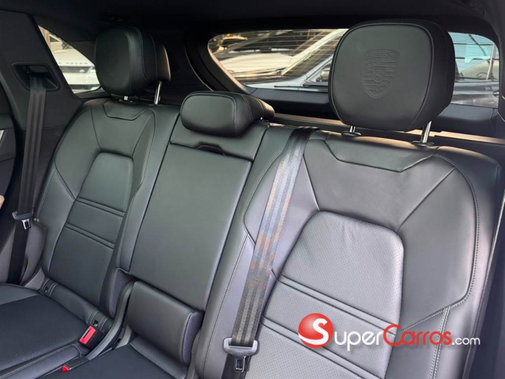 2024 Porsche Cayenne — foto 7 / 11
