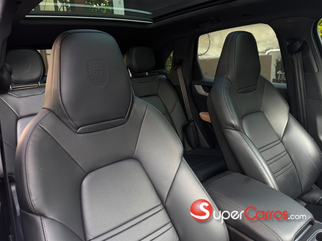 2024 Porsche Cayenne — foto 10 / 11
