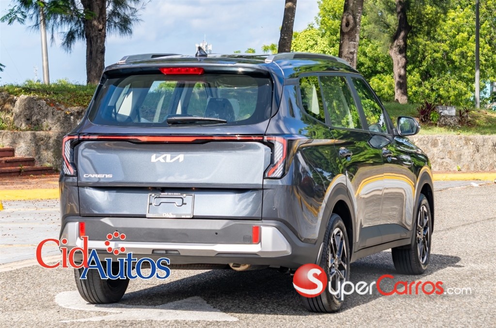 2027 Kia Carens — foto 2 / 12