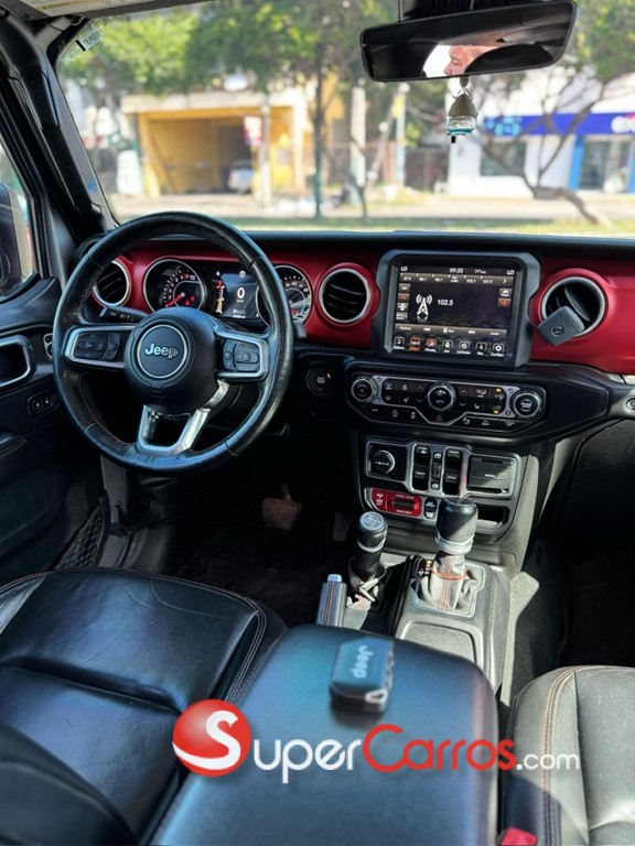 2020 Jeep Gladiator Rubicon — foto 5 / 12