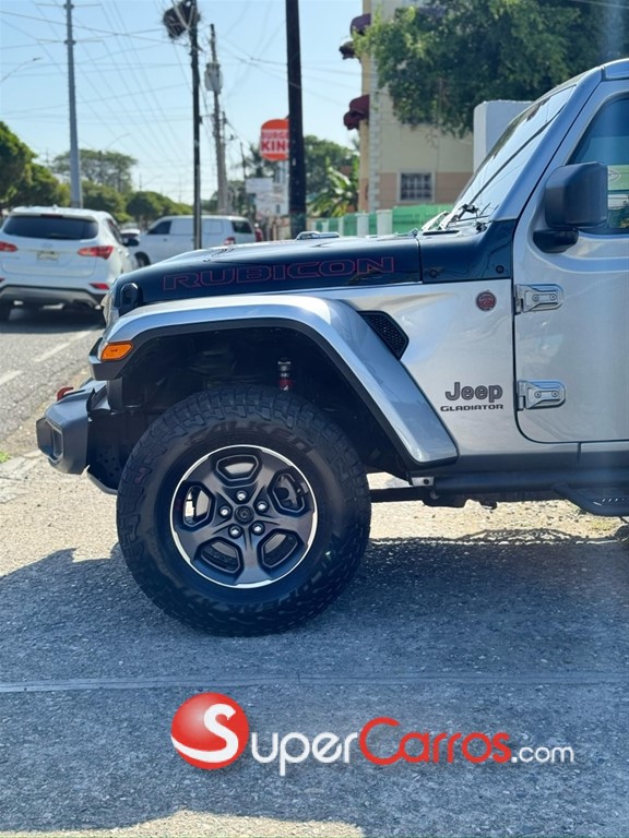 2020 Jeep Gladiator Rubicon — foto 9 / 12