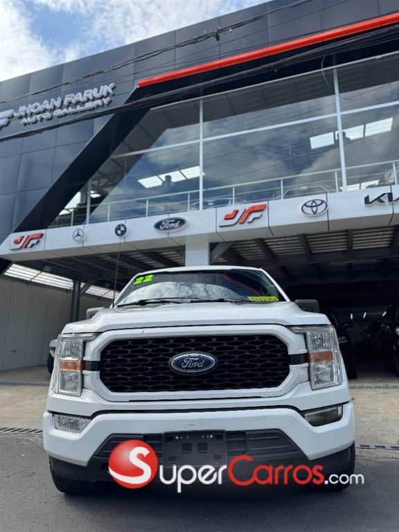 2022 Ford F 150 STX — foto 2 / 10