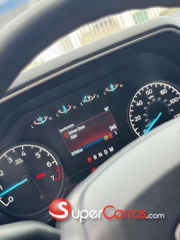 2022 Ford F 150 STX — foto 9 / 10
