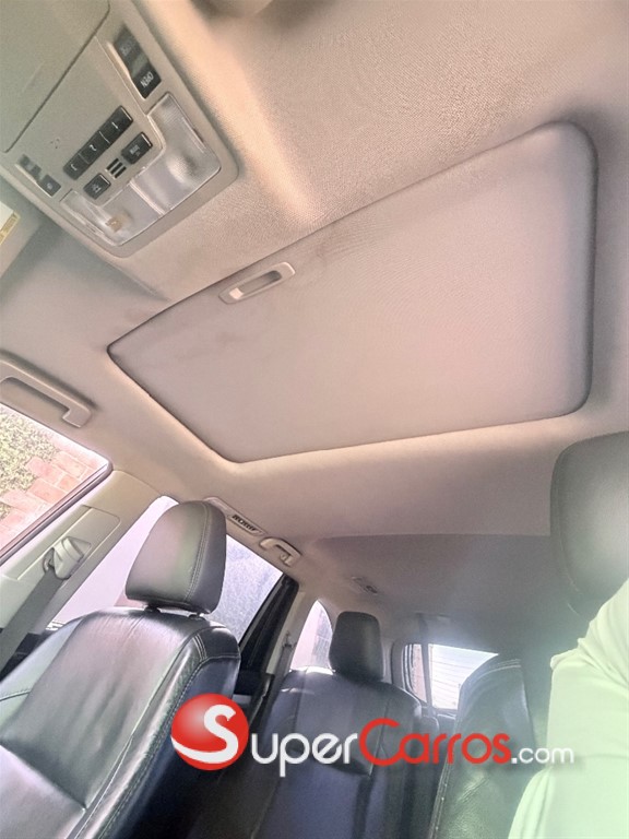2014 Toyota Highlander XLE — foto 5 / 12