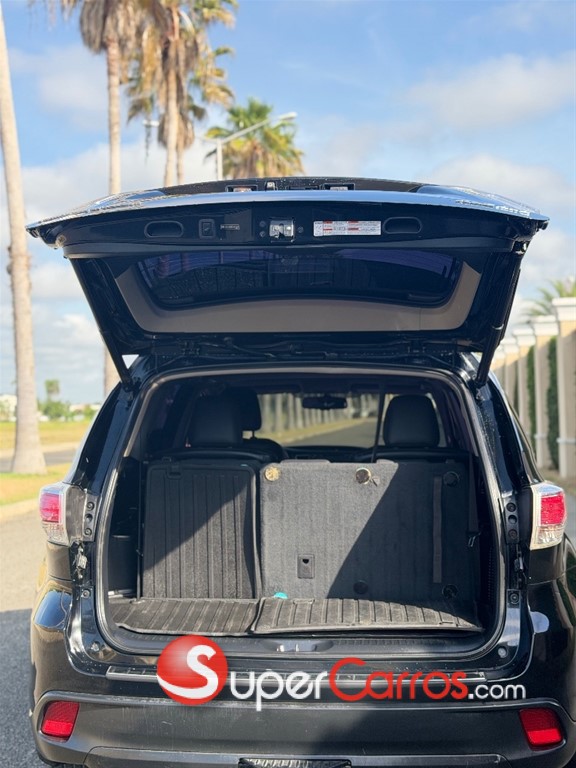 2014 Toyota Highlander XLE — foto 8 / 12