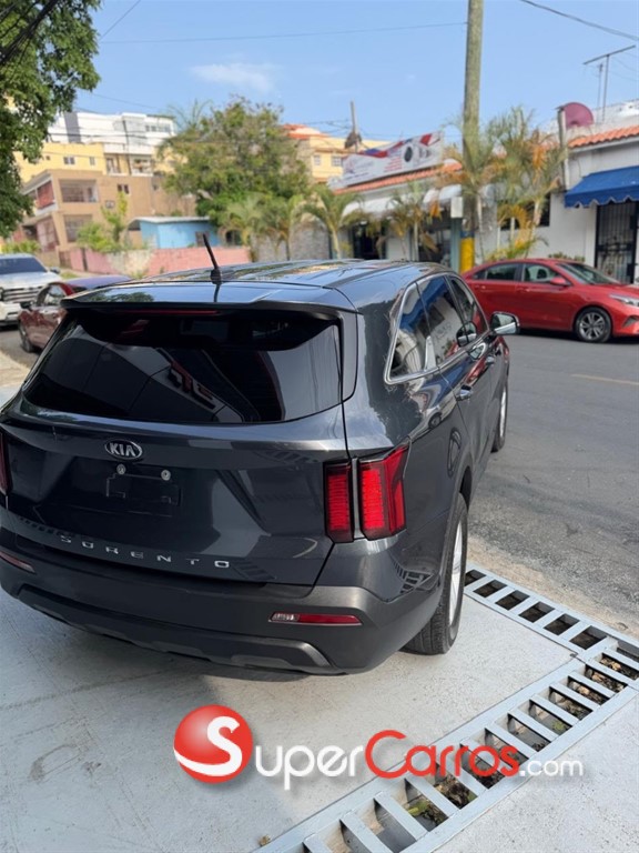 2021 Kia Sorento LX — foto 5 / 10