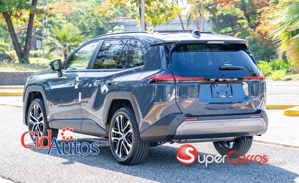 2027 Toyota RAV4 Limited Hybrid — foto 4 / 12