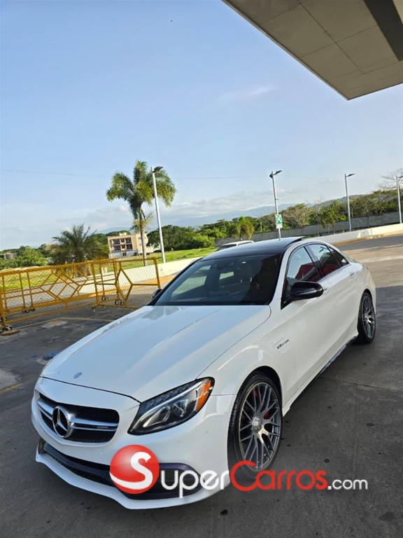 2017 Mercedes-Benz Clase C 63s AMG