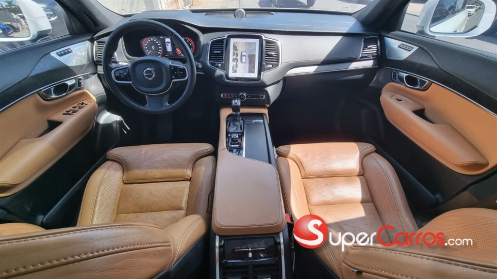 2021 Volvo XC90 Inscription T6 — foto 8 / 12