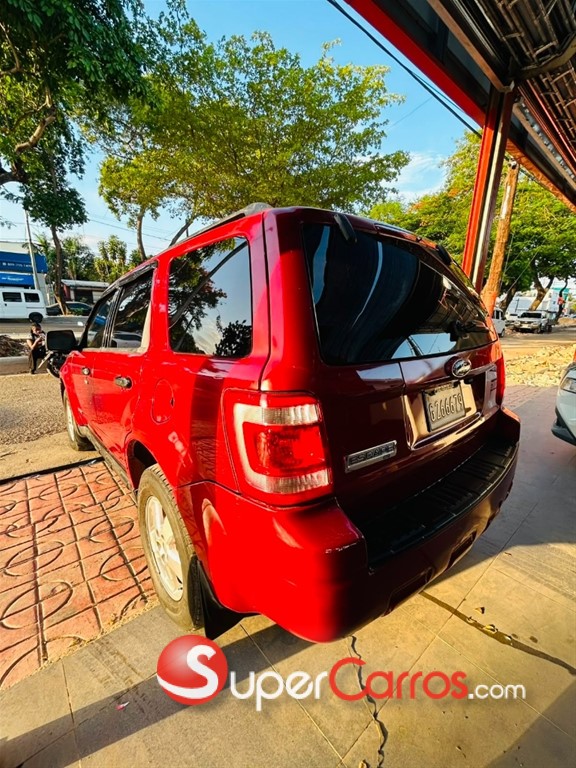 2008 Ford Escape XLT — foto 7 / 10