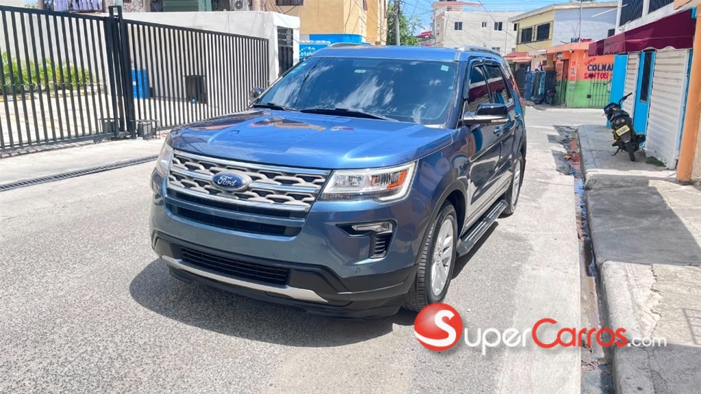 2018 Ford Explorer XLT — foto 3 / 12