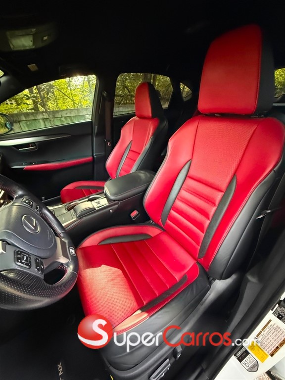 2021 Lexus NX 300 F Sport — foto 7 / 9