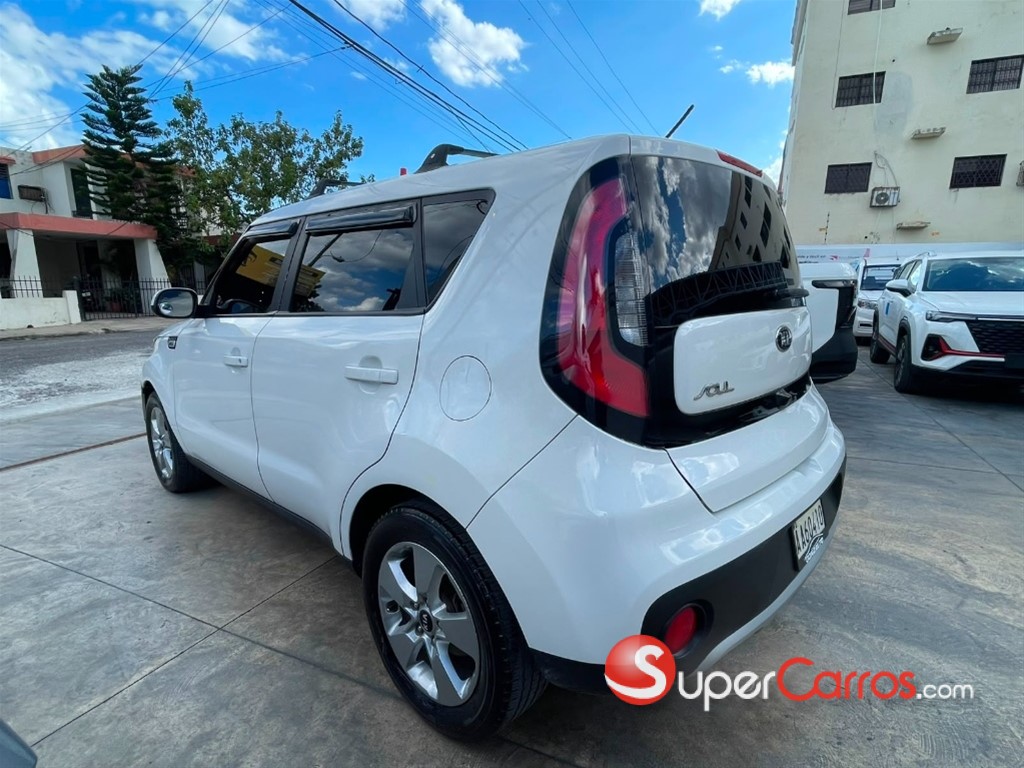 2019 Kia Soul — foto 3 / 10