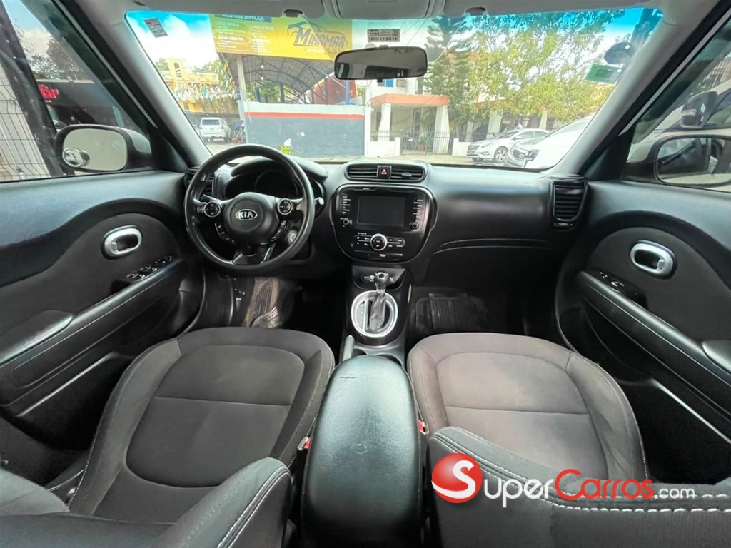 2019 Kia Soul — foto 7 / 10