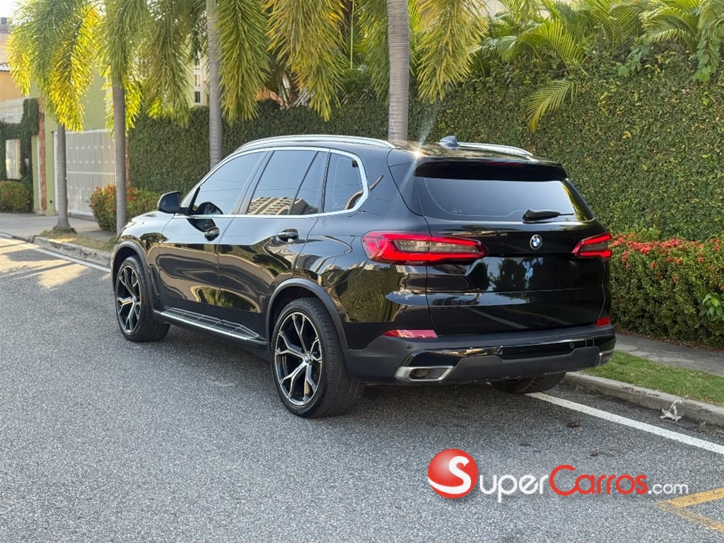 2020 BMW X 5 25D — foto 4 / 12