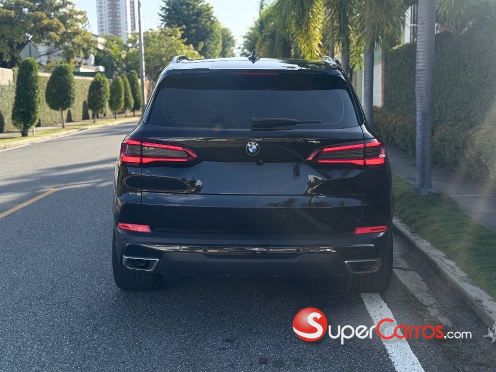 2020 BMW X 5 25D — foto 12 / 12