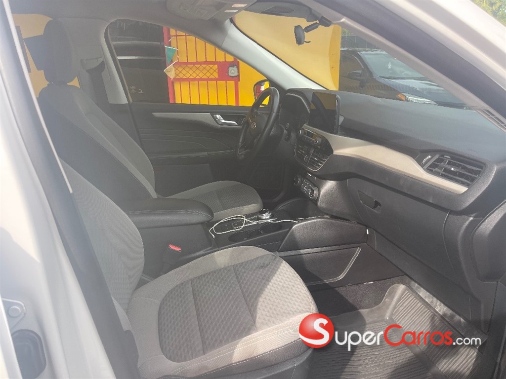 2021 Ford Escape SEL — foto 3 / 8