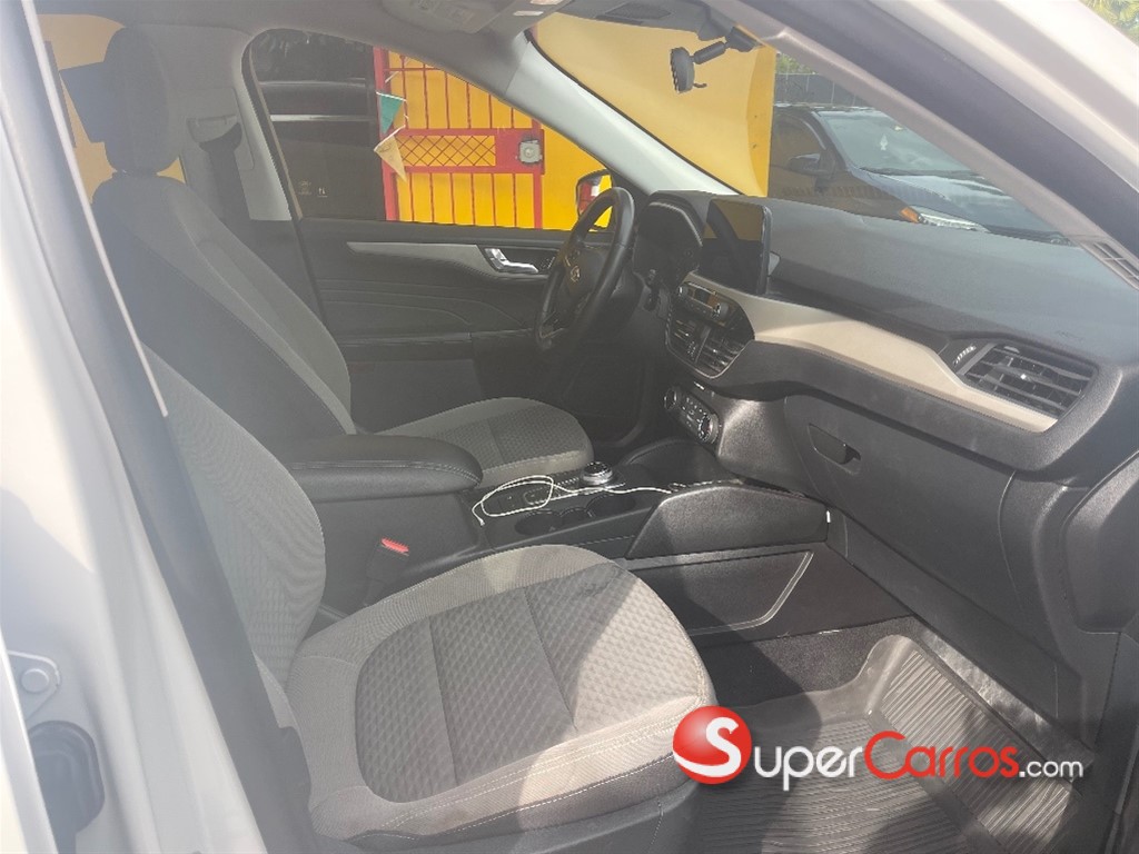 2021 Ford Escape SEL — foto 4 / 8