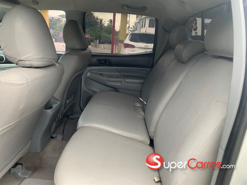 2010 Toyota Tacoma TRD SPORT — foto 3 / 10