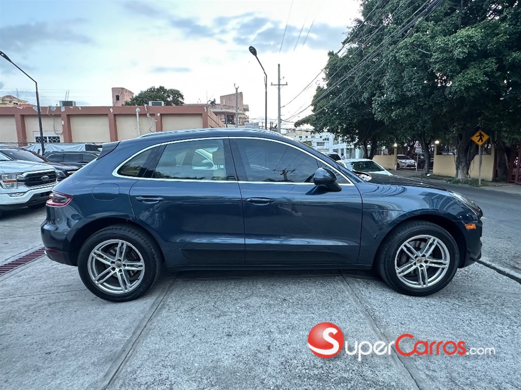 2016 Porsche Macan — foto 4 / 12