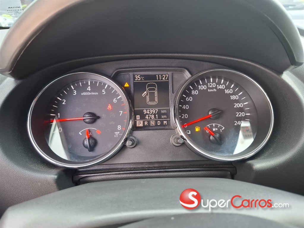 2011 Nissan Qashqai — foto 7 / 10