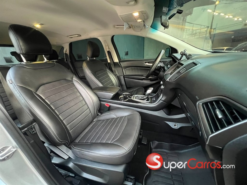 2015 Ford EDGE SE — foto 8 / 9