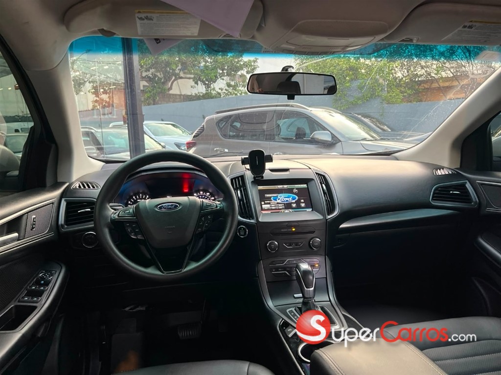 2015 Ford EDGE SE — foto 9 / 9