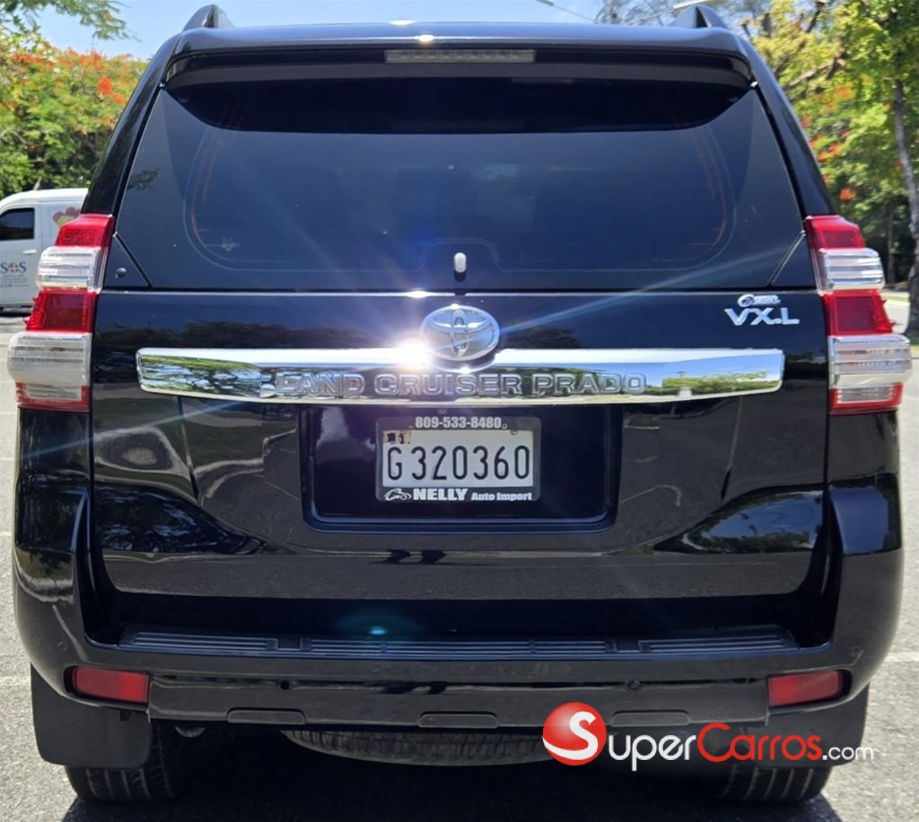 2015 Toyota Land Cruiser Prado VXL — foto 4 / 12