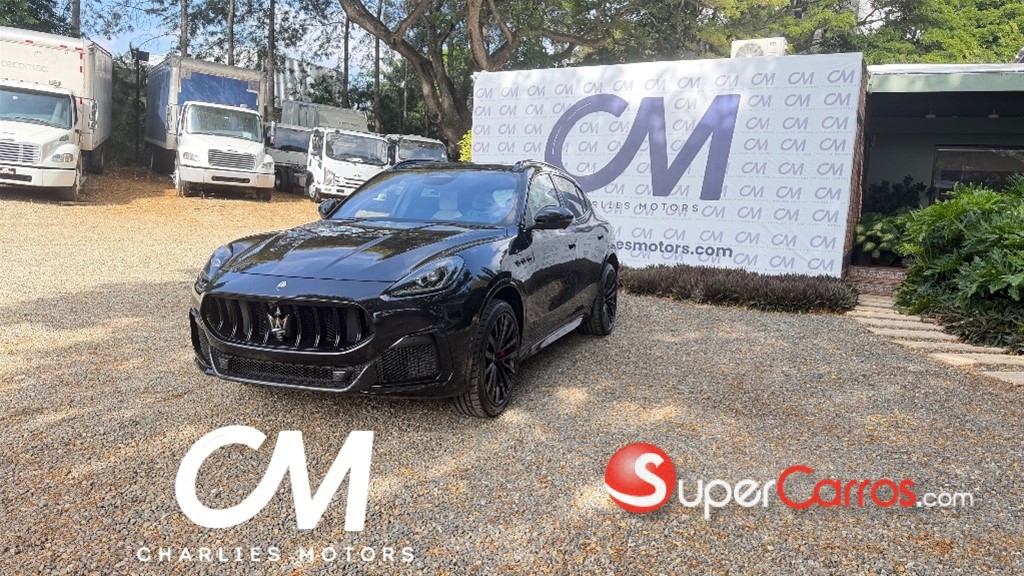 2026 Maserati Grecale Trofeo — foto 1 / 12