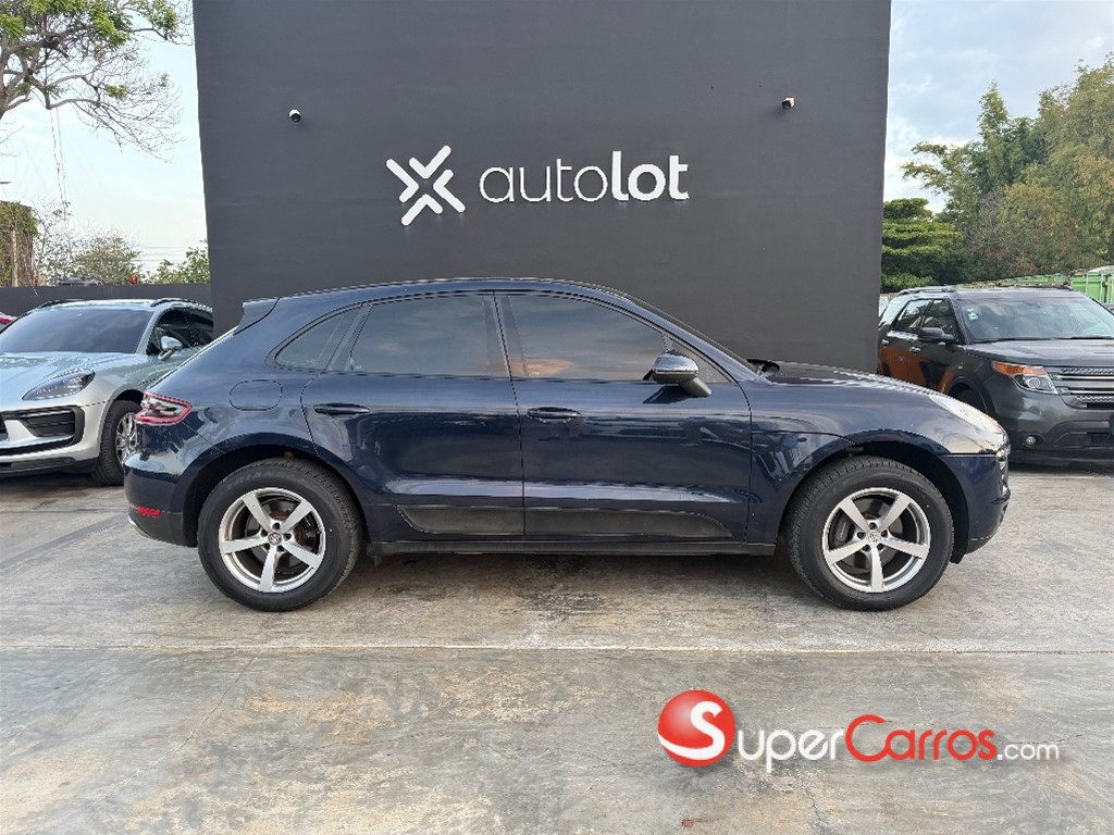 2017 Porsche Macan — foto 4 / 8