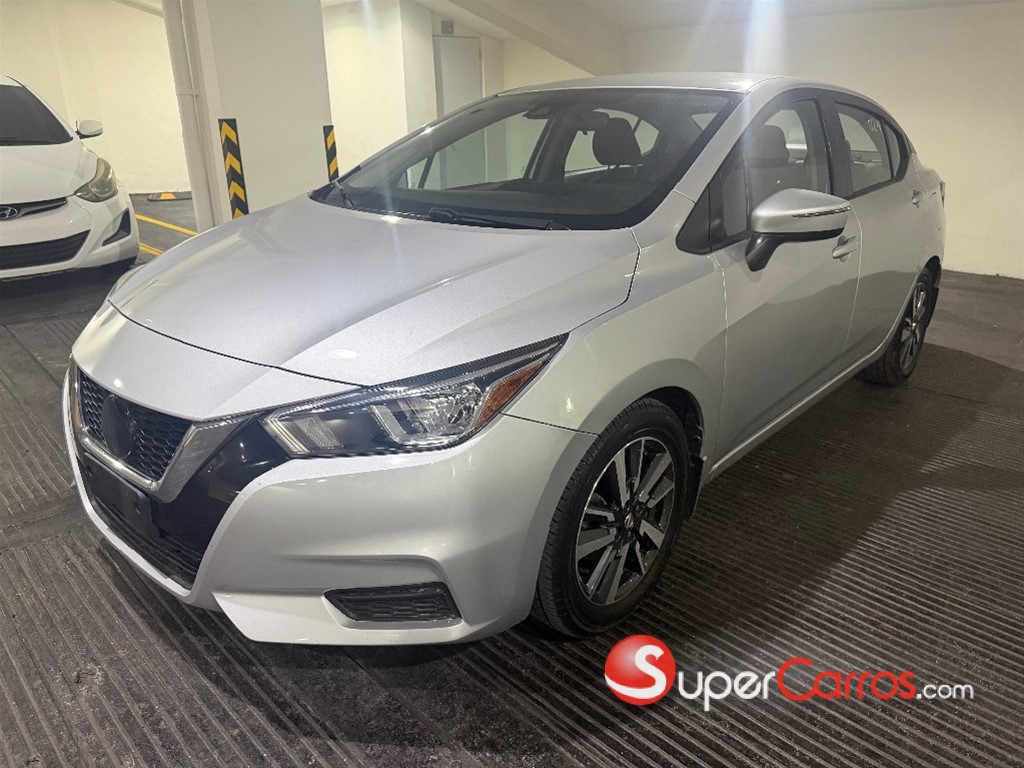 2021 Nissan Versa — foto 2 / 10